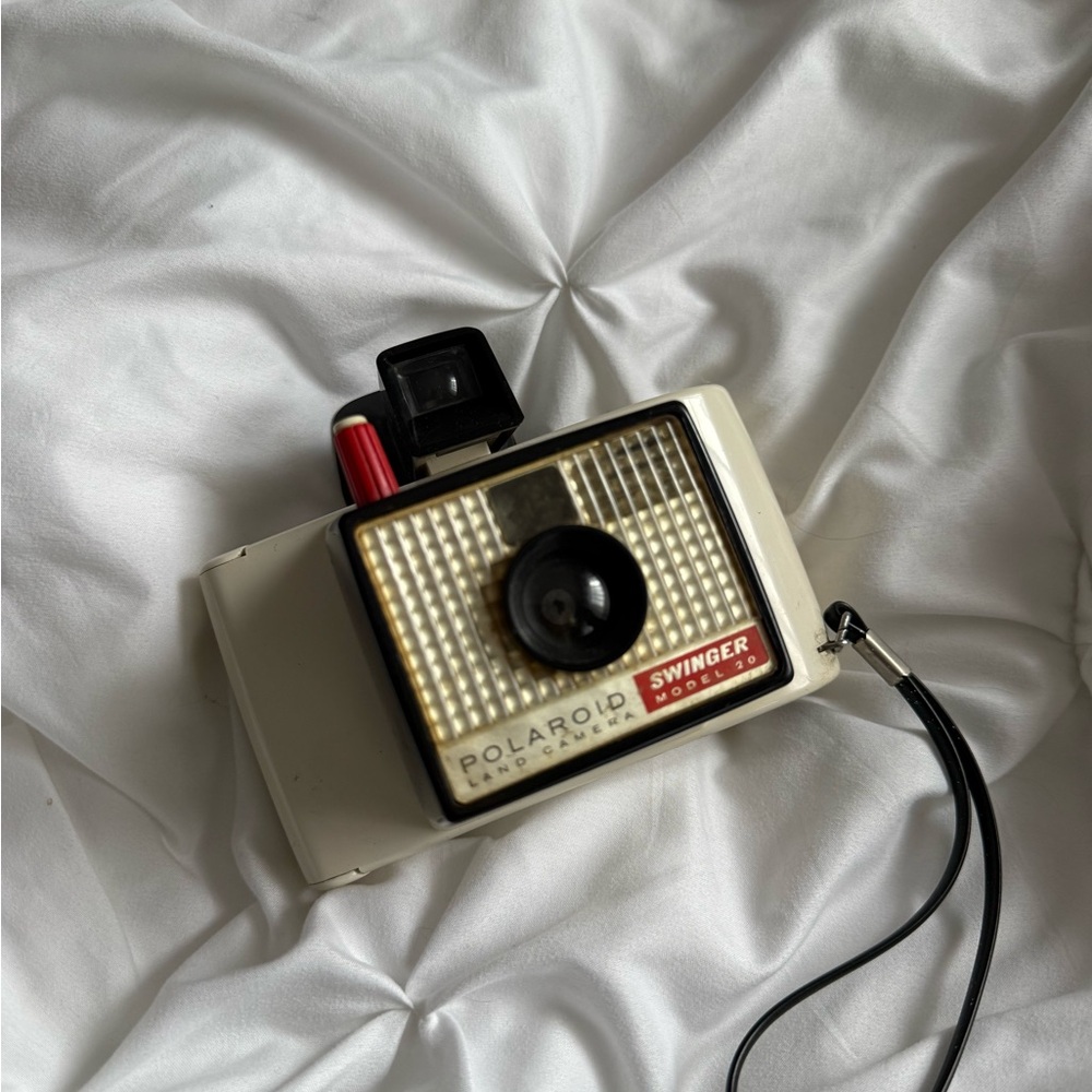 Polaroid Vintage Swinger Model 20 Land Camera UNTESTED | Film Camera